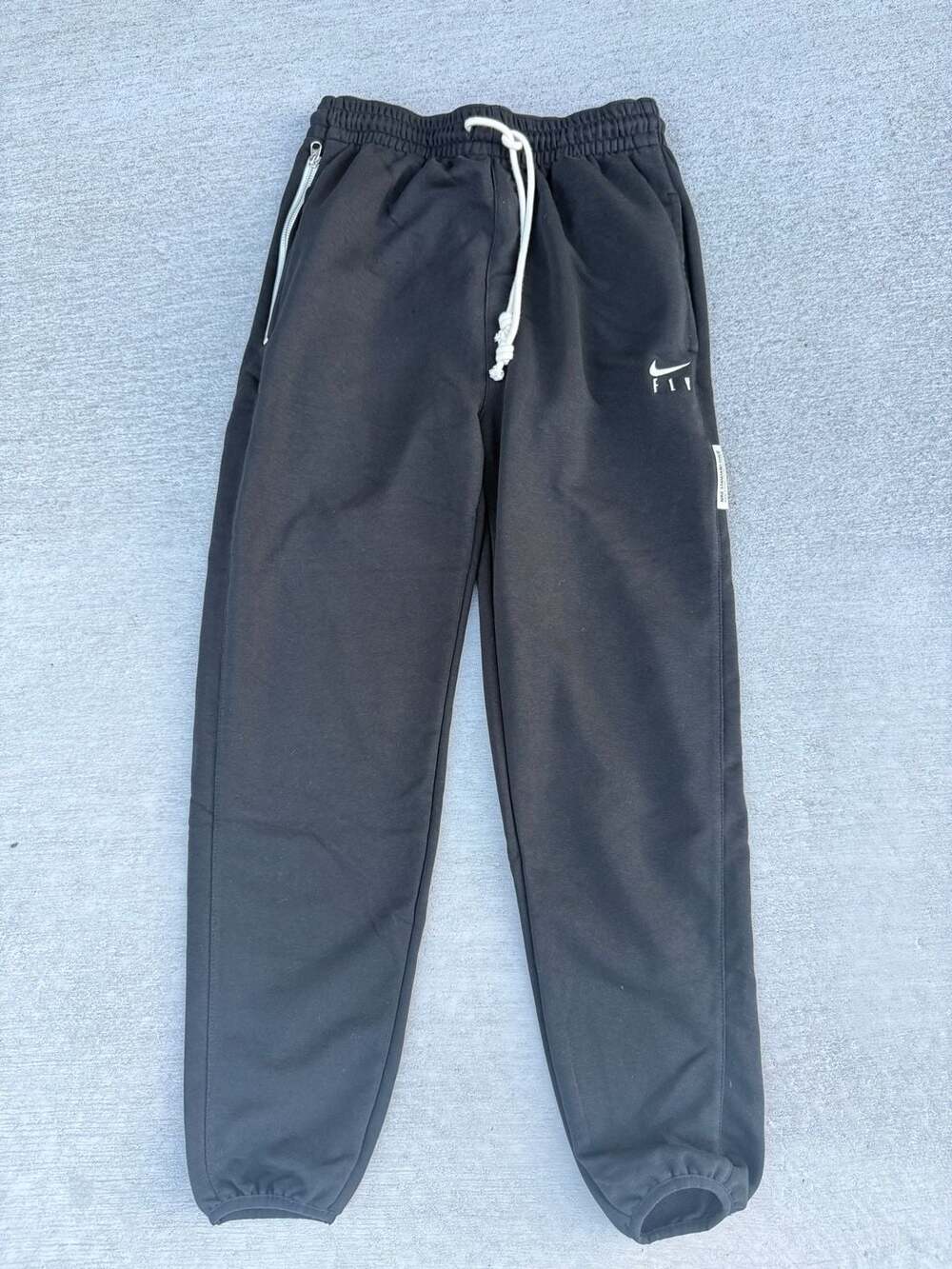 Nike Standard Issue Dri-Fit Fly Size S Black Sweatpants